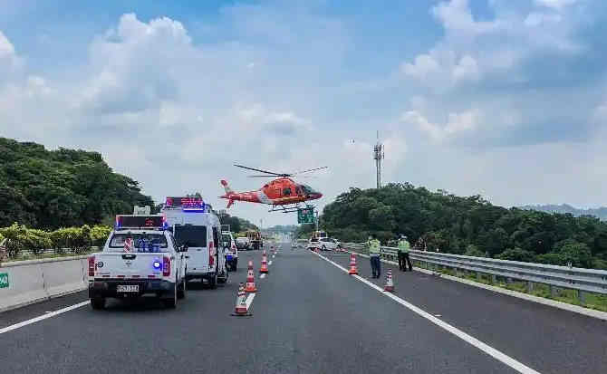 坊子区高速公路汽车救援案例
