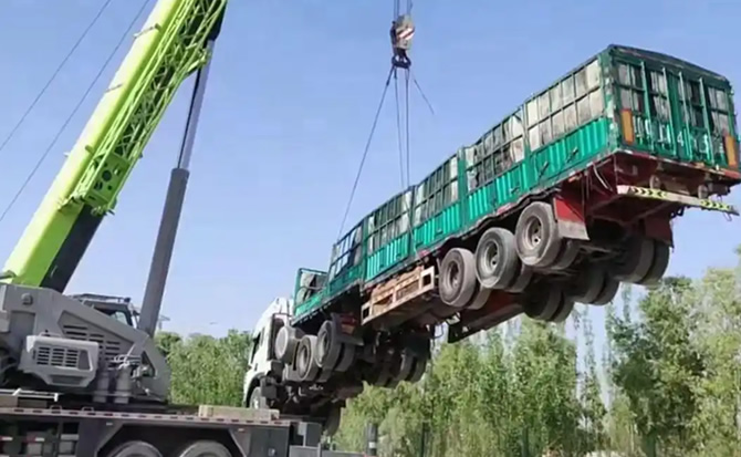 坊子区道路脱困救援案例